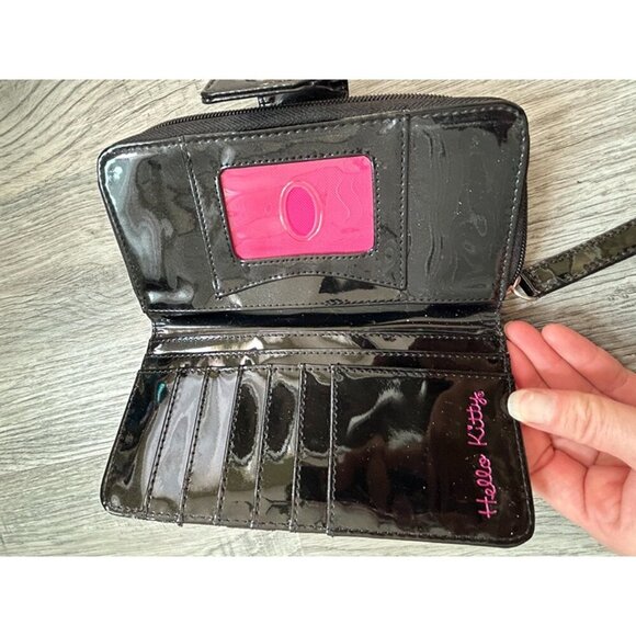 Hello Kitty Womens Black Shiny Patent Zip Around Embossed Loungefly Wallet - Picture 3 of 13